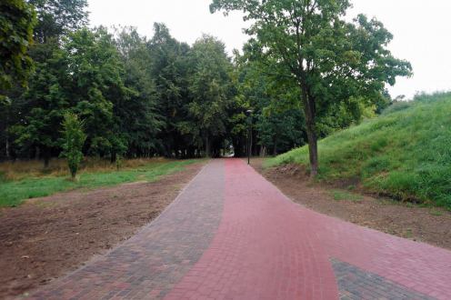 Zakończyła się budowa ścieżki pieszo-rowerowej z Parku 1000-lecia w Chojnicach do ulicy Prochowej