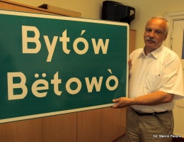 Gmina Bytów powita po polsku i po kaszubsku