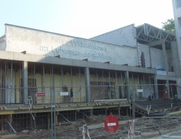 Modernizacja kościerskiej sali widowiskowej na półmetku
