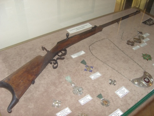Unikatowa broń w kościerskim muzeum