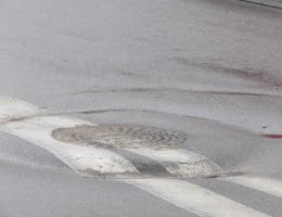 Niedawno wyremontowana, teraz &bdquo;pofałdowana&rdquo;