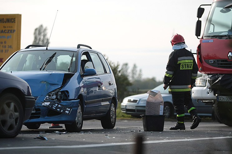 Zderzenie trzech samochodów
