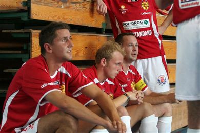 Red Devils przegrał z Rekordem