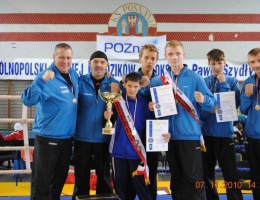 Bracia górą