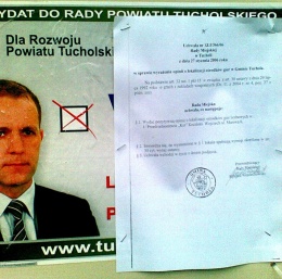 Zaklejał plakaty wyborcze