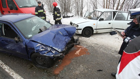Wypadek w Płociczu (ZDJĘCIA)