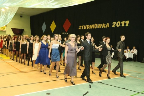 Tak się bawi II LO 