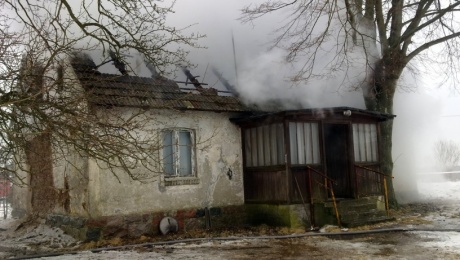 Pożar domu w Śliwicach  (ZDJĘCIA)