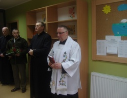 Odnawiają kościół w Wielu