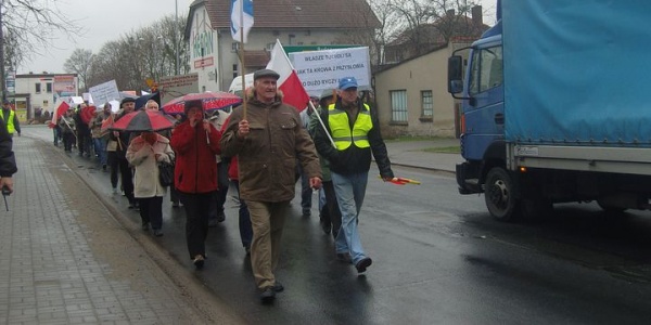 Tucholanie chcą budowy obwodnicy (ZDJĘCIA)