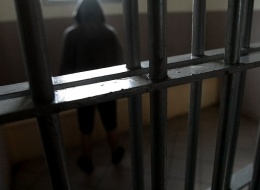 Połamał ofierze żebra. Ukradł... 20 złotych