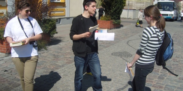 Weź książkę dla siebie! (FOTO, AKTUALIZACJA)