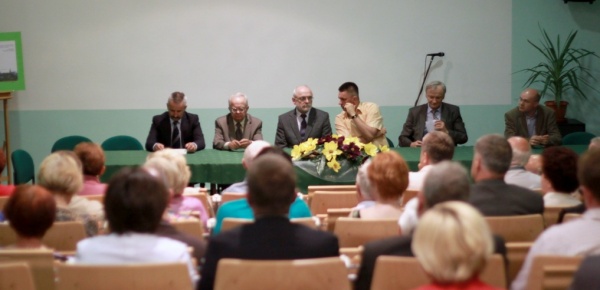 Wiedza przyda się do folderów