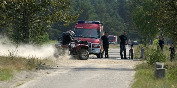Zobacz, jak ścigali się na poligonie (FOTOGALERIA)