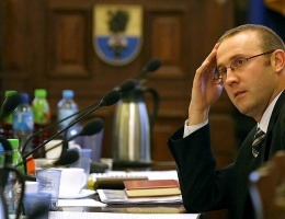 Szczepański w USA. Opozycja pyta o koszty
