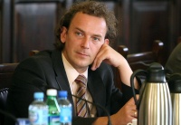 Szczepański w USA. Opozycja pyta o koszty