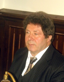 Opozycja chce odwołać przewodniczącego rady