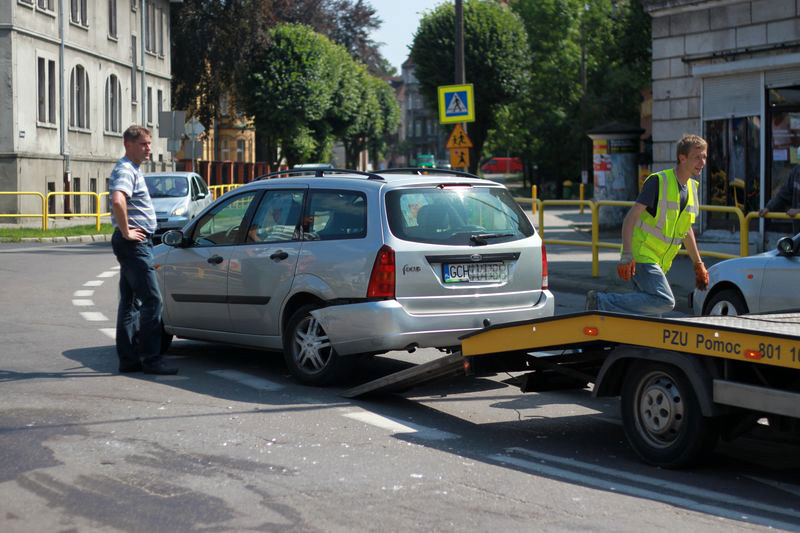 Kolizja na skrzyżowaniu FOTO