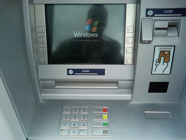 Chciał okraść bankomat. Szukali go pięć miesięcy