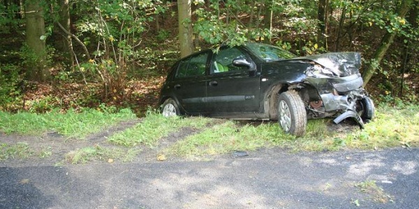 Zderzenie clio i golfa