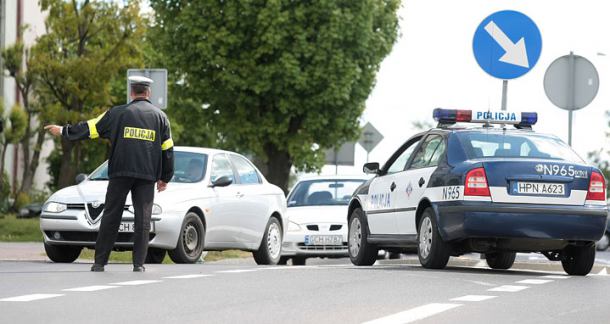 Sprawdź, jak dojechać na cmentarz