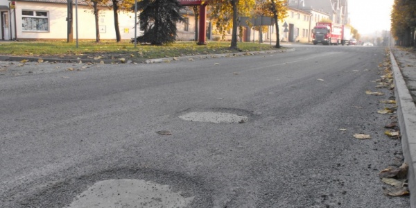 Kolejny slalom! Tym razem studzienki są za nisko...
