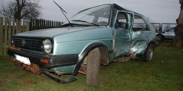 Mówili, że zostali pobici. A naprawdę mieli wypadek (FOTO)