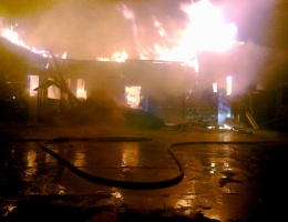 Pożar stolarni w Czersku (FOTO)