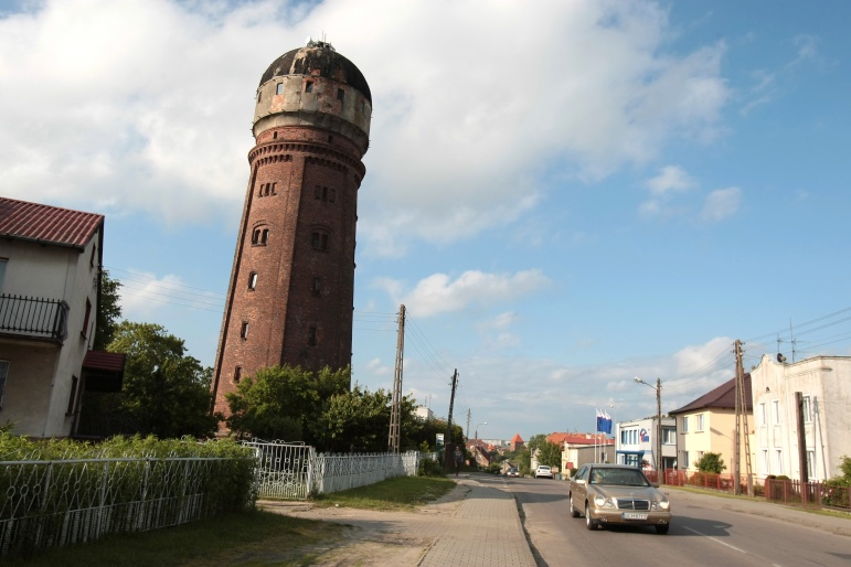 Czy uratują zabytkową tablicę?