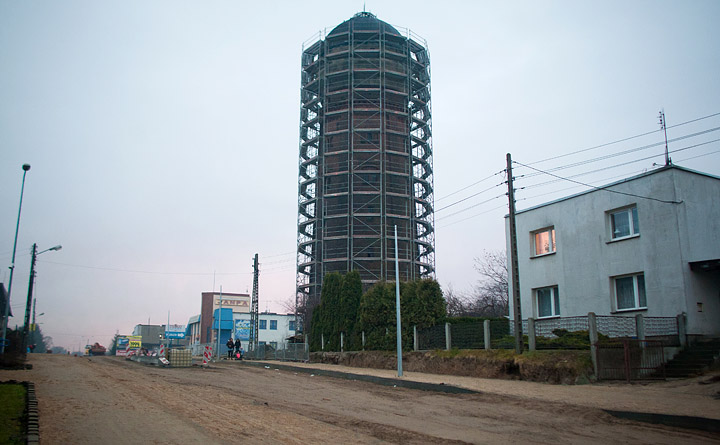 Będzie remont? Wieża niszczeje w oczach FOTO