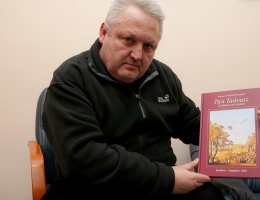 Janik wydał książkę