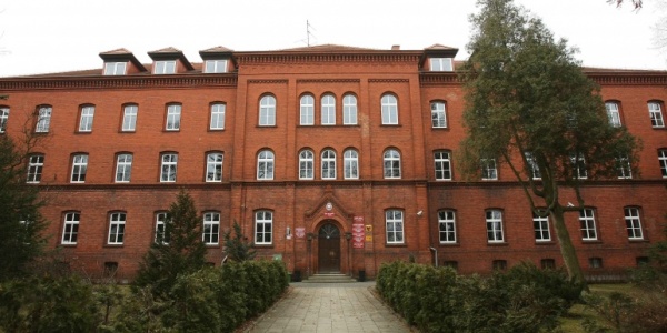 Formalina na korytarzu. Ewakuowano ponad 500 osób