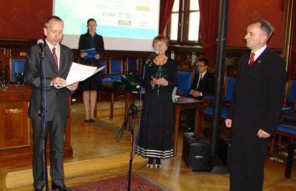Burmistrz odebrał nagrodę: Mecenas wiedzy