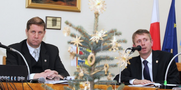 Będą kontynuować duże inwestycje