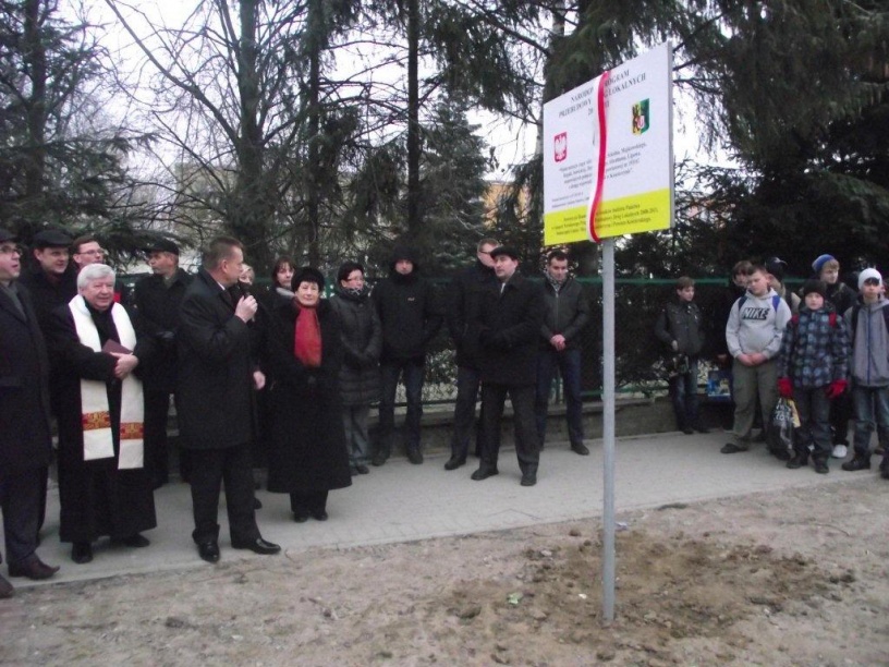Koniec remontu na osiedlu Tomasza Rogali