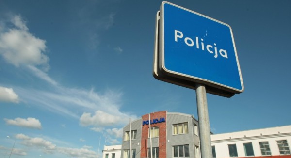 Zabiorą dziecko na komendę. W nagrodę