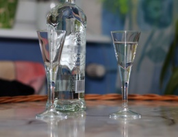 Chciał dokupić alkohol. Nie dał rady
