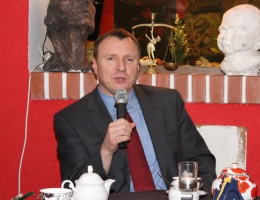O Węgrzech i Nocnej zmianie z Jackiem Kurskim