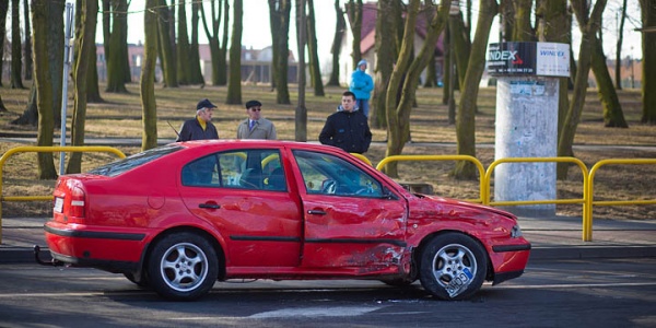 IVECO uderzyło w bok skody. Wymuszenie? (FOTO)