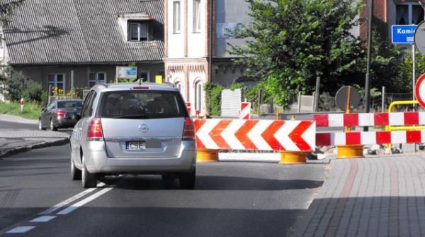Kto pierwszy, ten lepszy? Kierowcy pomstują na organizację ruchu (FOTO)