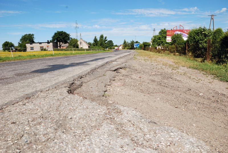 Droga 240 ma być remontowana