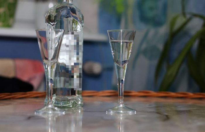 Trującego alkoholu szukają także u nas