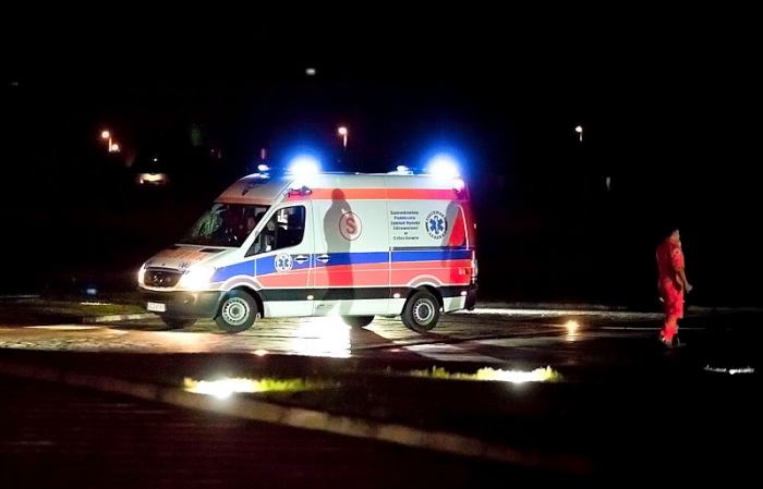Zderzenie trzech samochodów w Jaromierzu. 6 osób poszkodowanych