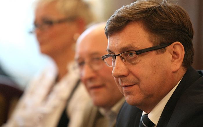 Wydadzą na drogi prawie 2 miliony złotych 