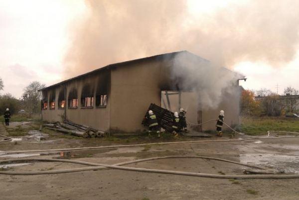Znów pożar słomy. Tym razem w Więcborku (FOTO)