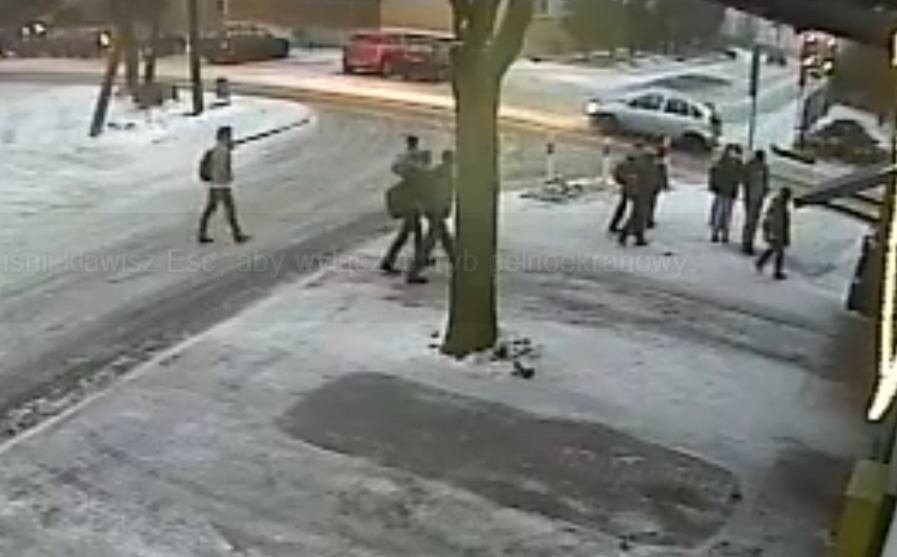 Dyrektor mówi, że nie wiedział o potrąceniu WIDEO