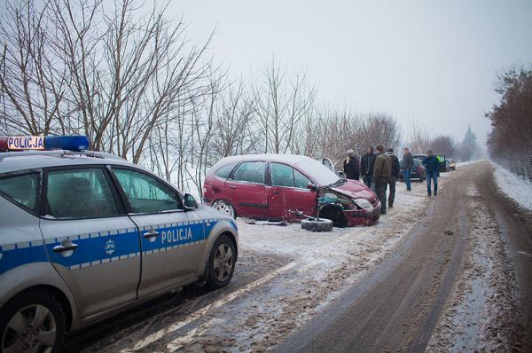 Zderzenie w Nieżychowicach (FOTO, AKTUALIZACJA)