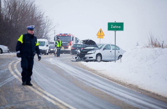 Wypadek w Żalnie (FOTO)