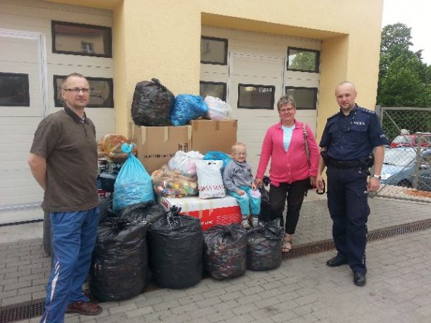 Zbierali nakrętki dla Kubusia