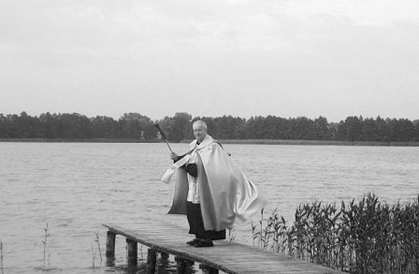 Ksiądz utonął w jeziorze